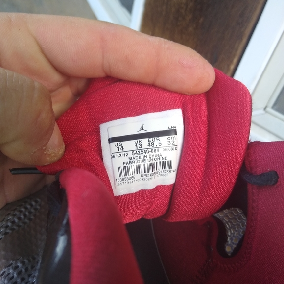 Jordan Melo Advance Size 14 - Picture 4 of 4